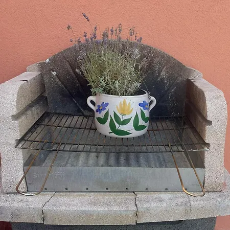 The House, Sur Mer, Cote Dazur, France Βίλα